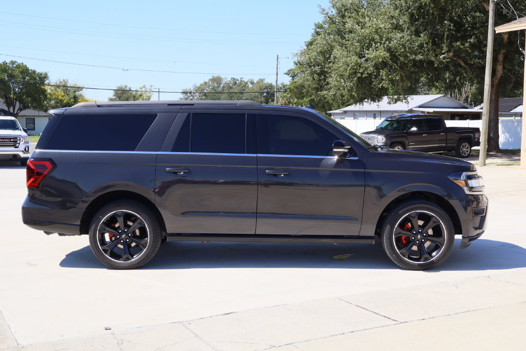 Used 2022 Ford Expedition Max Limited RWD image 10