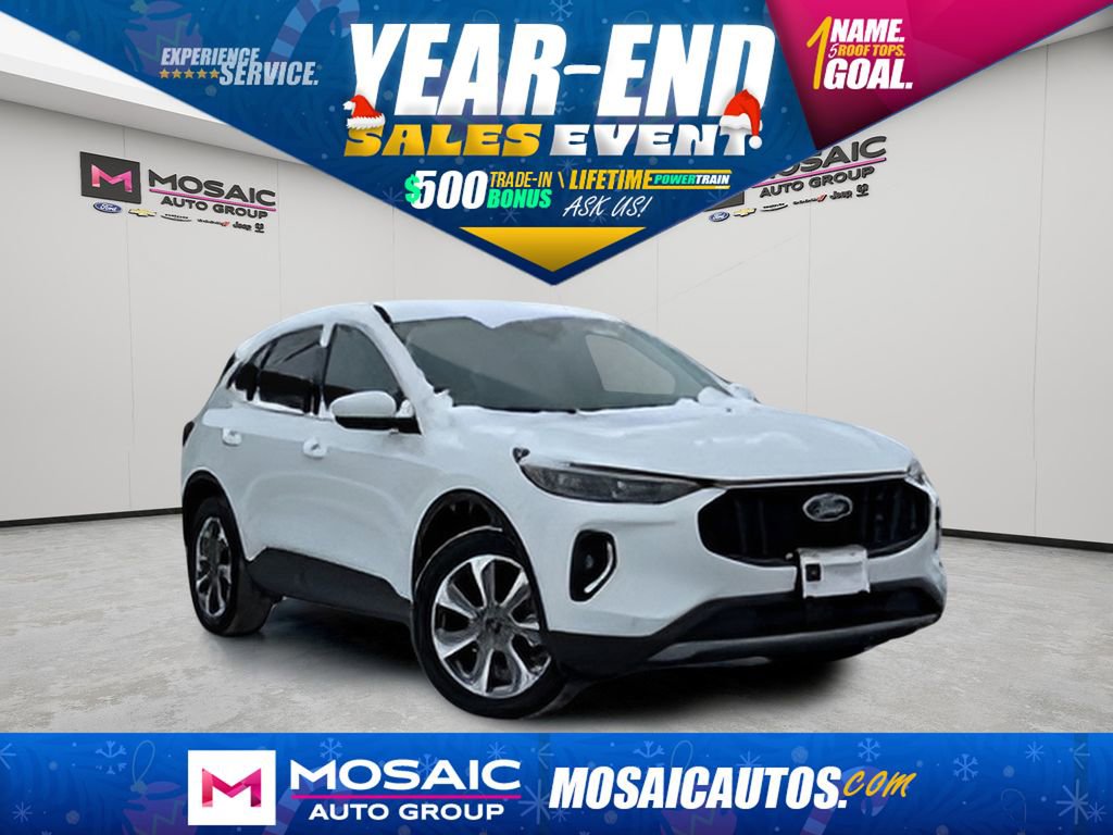 Used 2023 Ford Escape Platinum w/ Premium Technology Package image 1