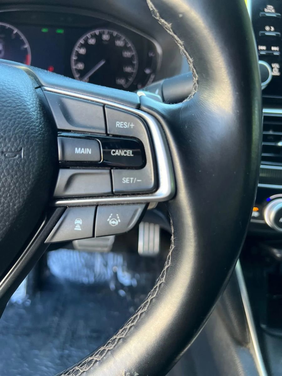 Used 2020 Honda Accord Sport image 14