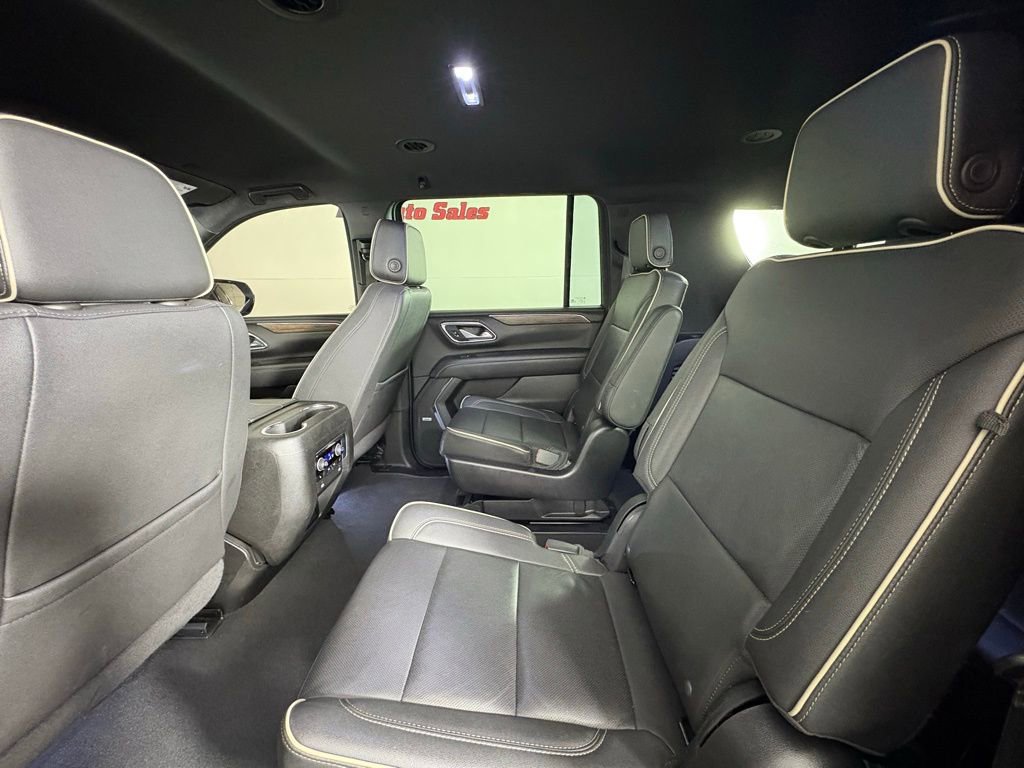 Used 2022 Chevrolet Suburban Premier image 48