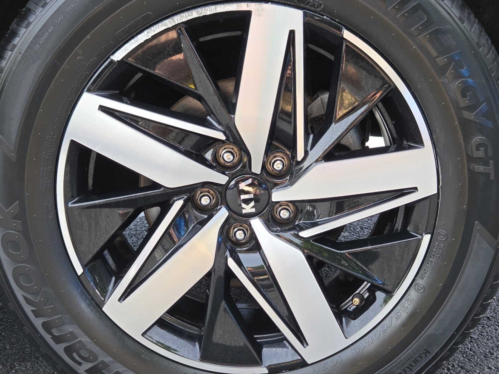 Used 2021 Kia Sorento S FWD image 13