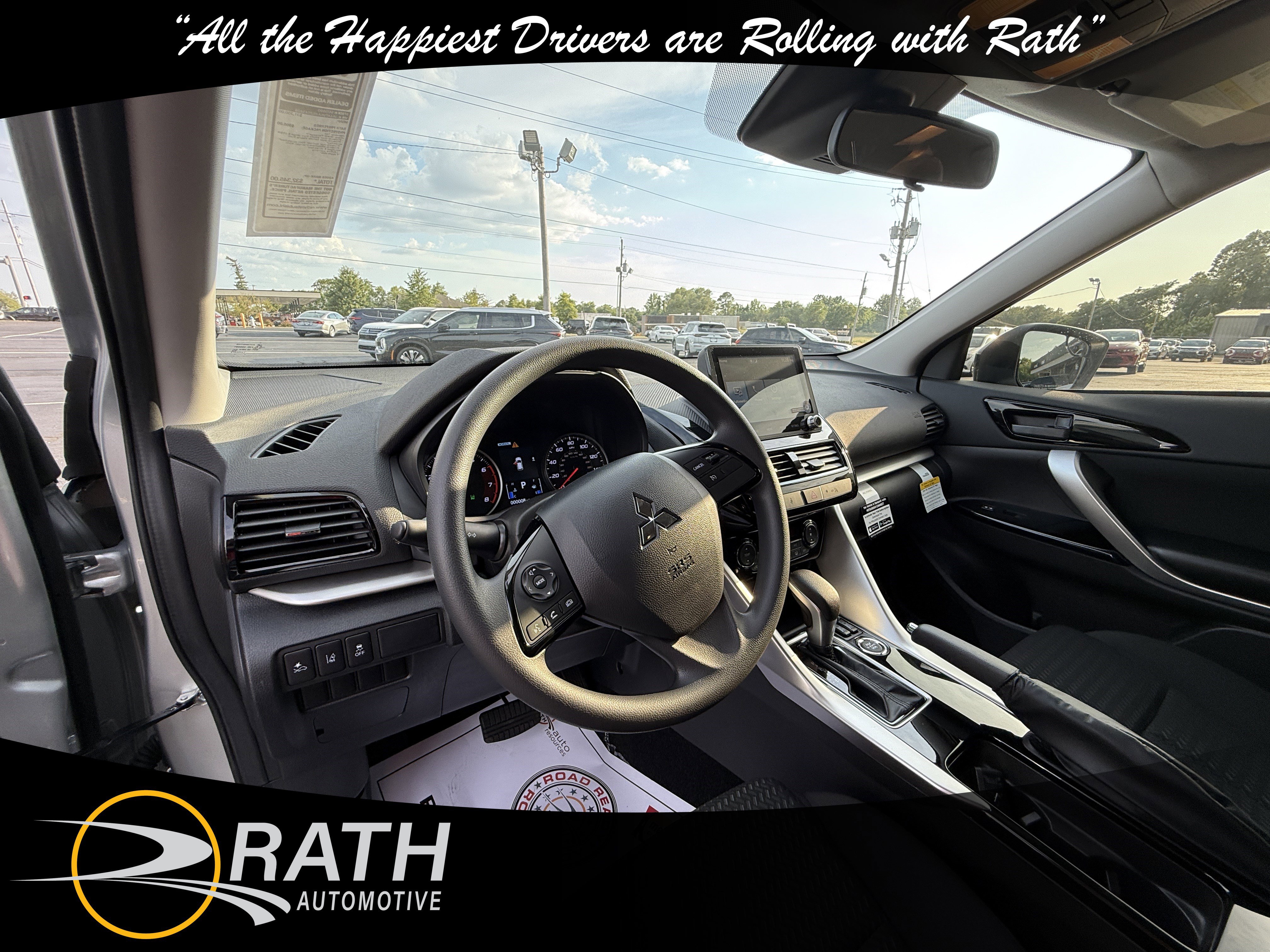 New 2025 Mitsubishi Eclipse Cross LE image 12