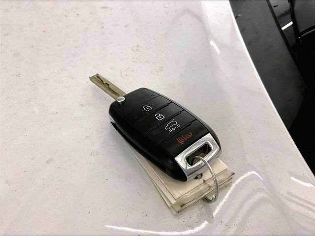 Used 2020 Kia Sorento LX w/ LX I4 Convenience Package AWD/4WD image 9