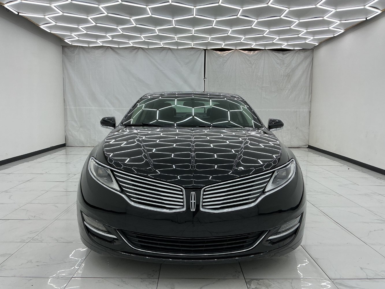 Used 2014 Lincoln MKZ AWD w/ Equipment Group 102A Reserve image 5