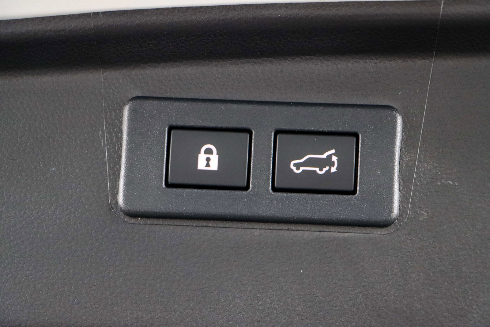 Used 2024 Subaru Outback Premium image 29