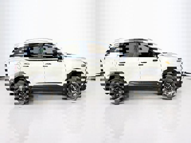 New 2026 Nissan Kicks S image 4