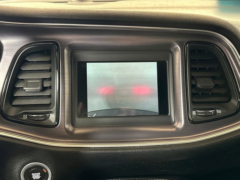 Used 2018 Dodge Challenger SXT w/ Blacktop Package image 31