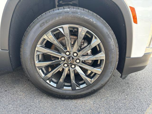 Used 2023 Chevrolet Traverse RS AWD/4WD image 10