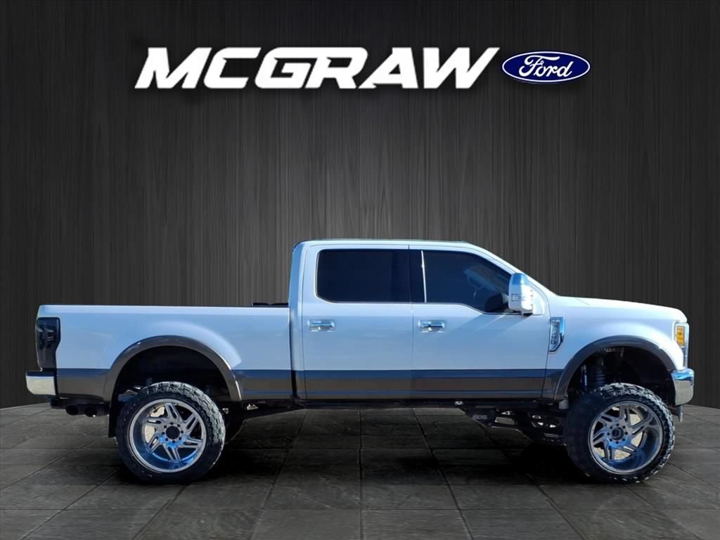 Used 2017 Ford F250 King Ranch AWD/4WD image 6