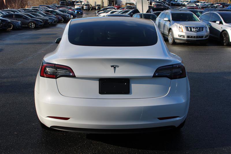 Used 2021 Tesla Model 3 Performance image 7
