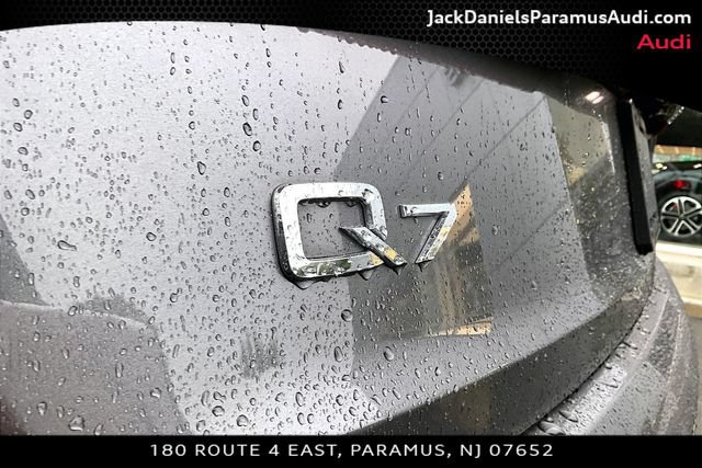 Used 2023 Audi Q7 2.0T Premium w/ Convenience Package AWD/4WD image 23
