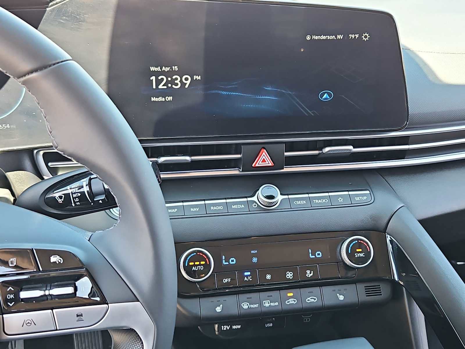 Certified 2024 Hyundai Elantra Limited FWD image 27