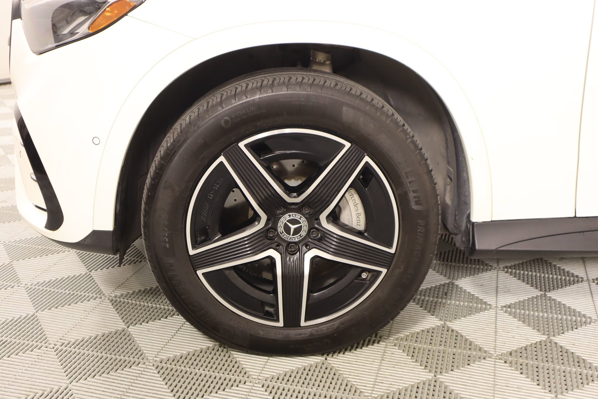 Used 2023 Mercedes-Benz GLC 300 4MATIC image 17