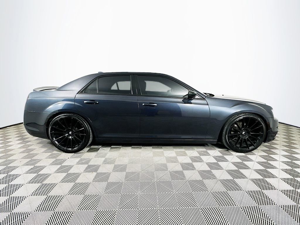 Used 2019 Chrysler 300 Touring w/ Sport Appearance Package image 11