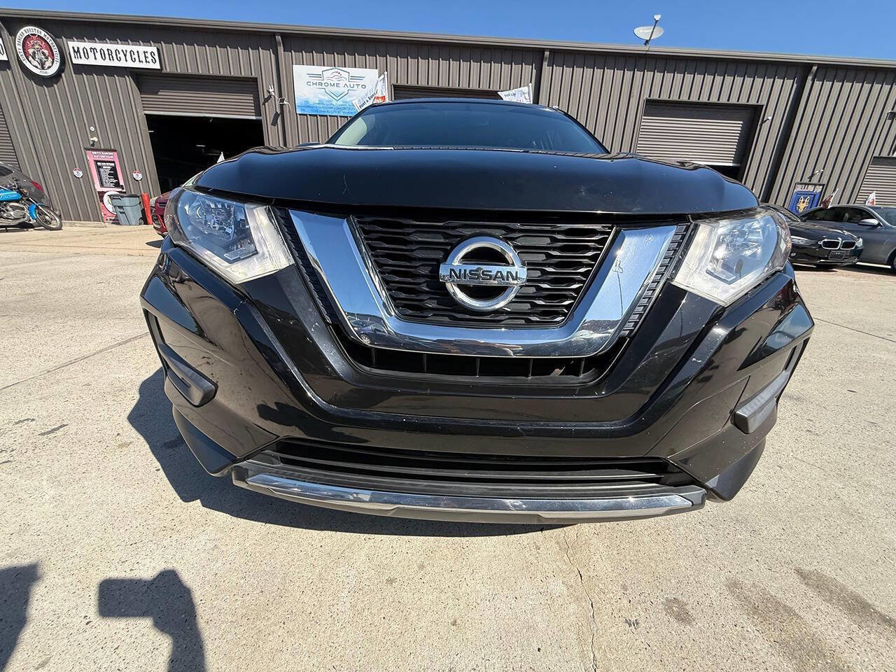 Used 2017 Nissan Rogue S image 10