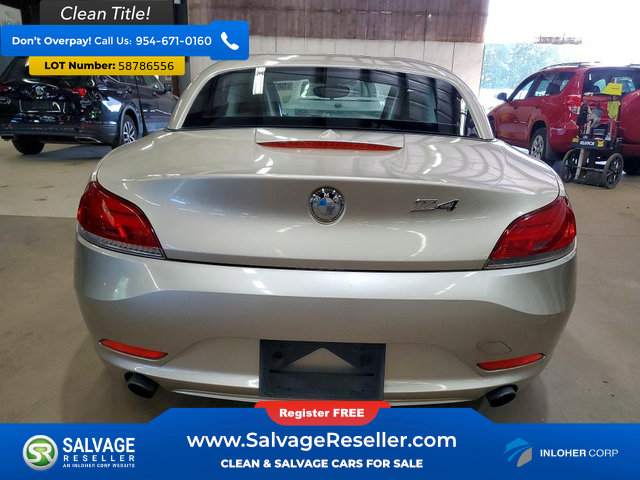 Used 2011 BMW Z4 sDrive35i RWD image 8