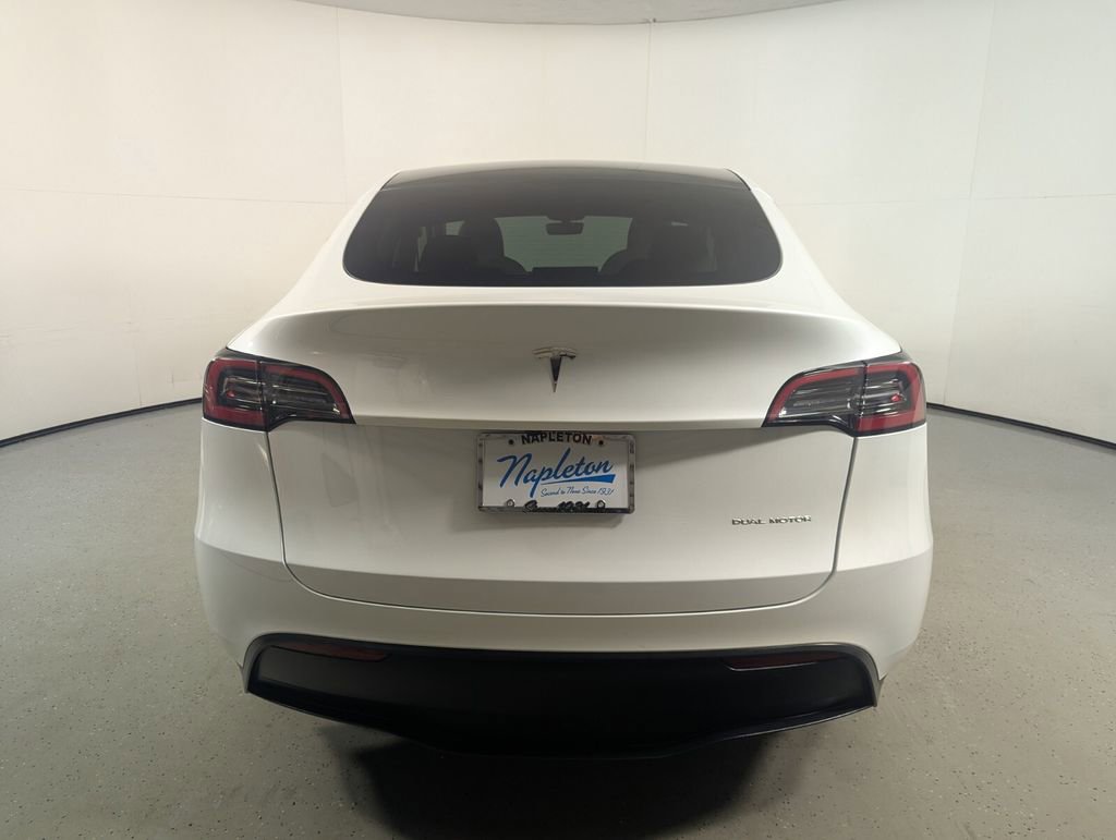 Used 2023 Tesla Model Y Long Range image 7