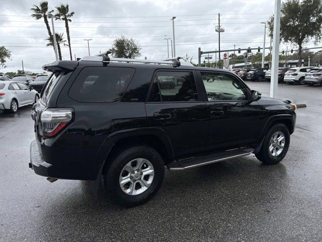 Certified 2018 Toyota 4Runner SR5 Premium image 2