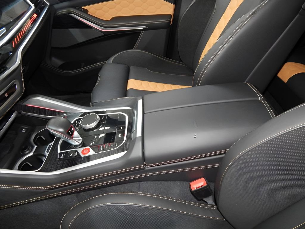 Used 2024 BMW X5 M Competition w/ Executive Package AWD/4WD image 13