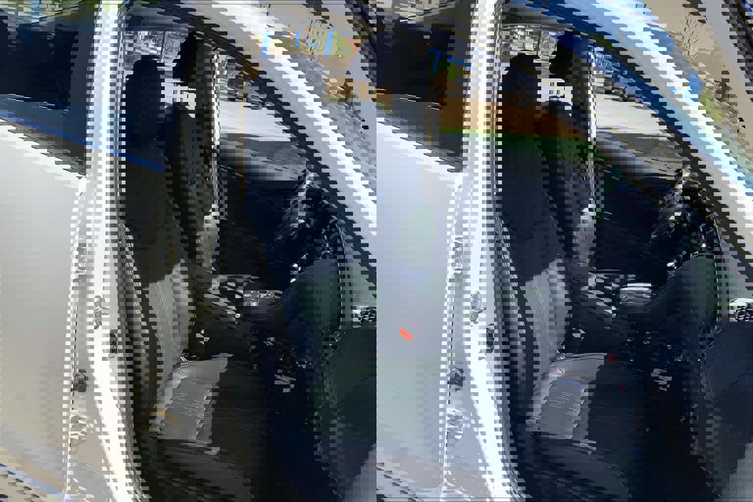 Used 2019 Honda Insight Touring image 8