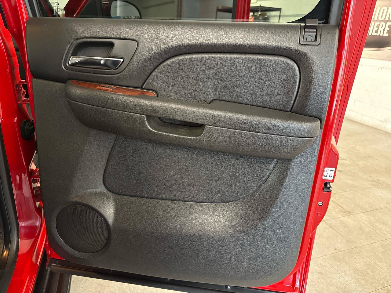Used 2012 Chevrolet Avalanche LT AWD/4WD image 45