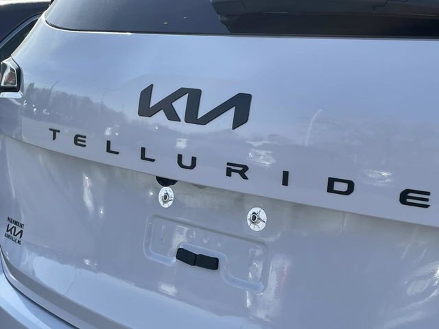 Used 2025 Kia Telluride SX X-Line image 11
