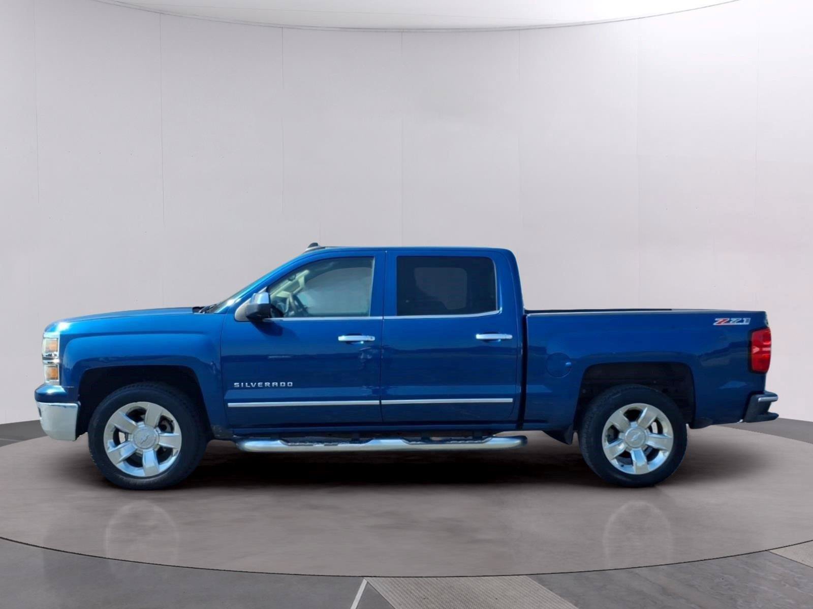 Used 2015 Chevrolet Silverado 1500 LTZ AWD/4WD image 2