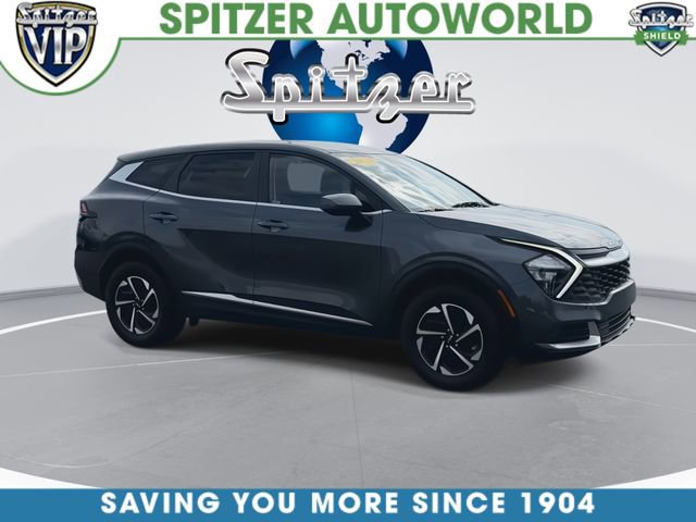 Used 2023 Kia Sportage LX image 2