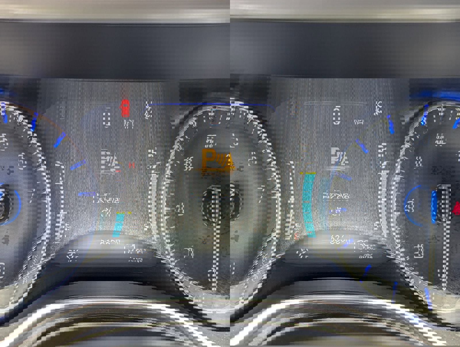 Used 2023 Chrysler Pacifica Touring-L image 29