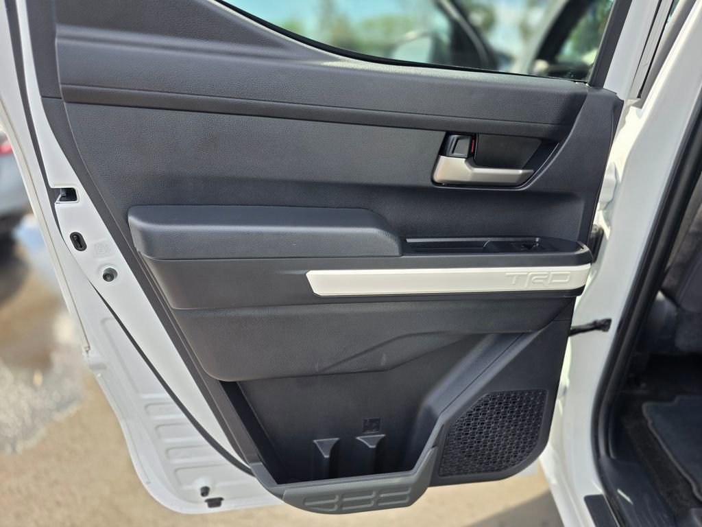 Used 2024 Toyota Tacoma TRD Sport w/ TRD Sport Upgrade Package image 17