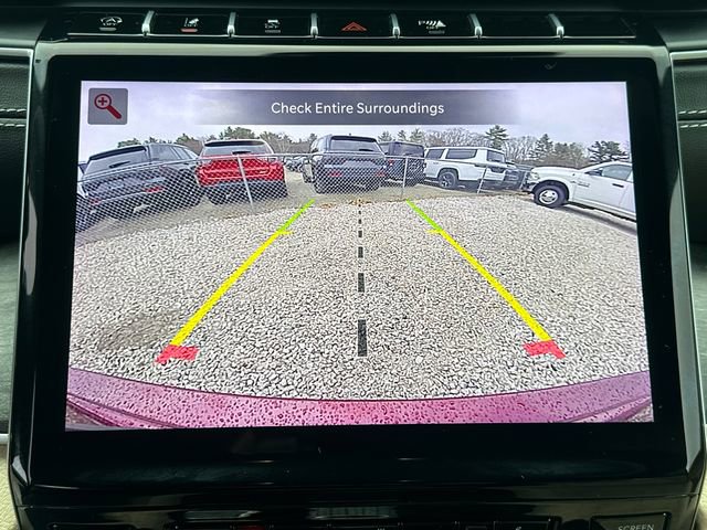 Used 2024 Jeep Grand Cherokee Limited image 31