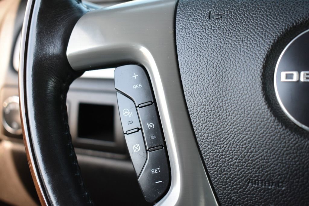 Used 2008 GMC Yukon Denali image 20