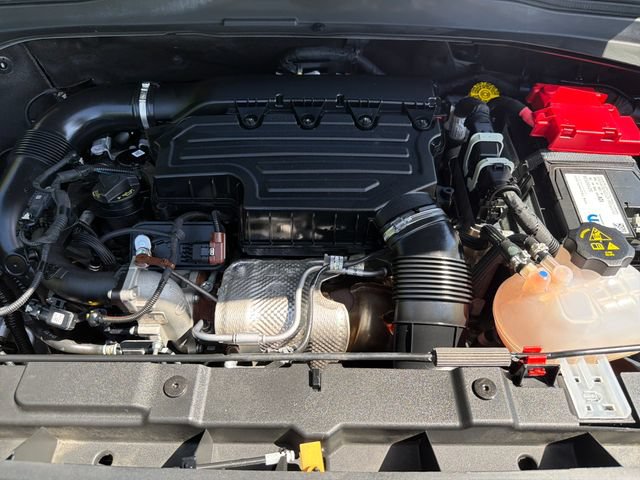 Used 2023 Jeep Renegade Latitude AWD/4WD image 26