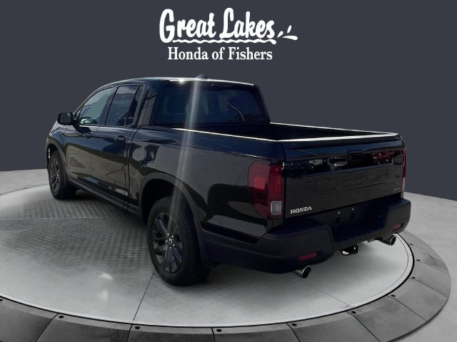 Used 2025 Honda Ridgeline Sport image 3