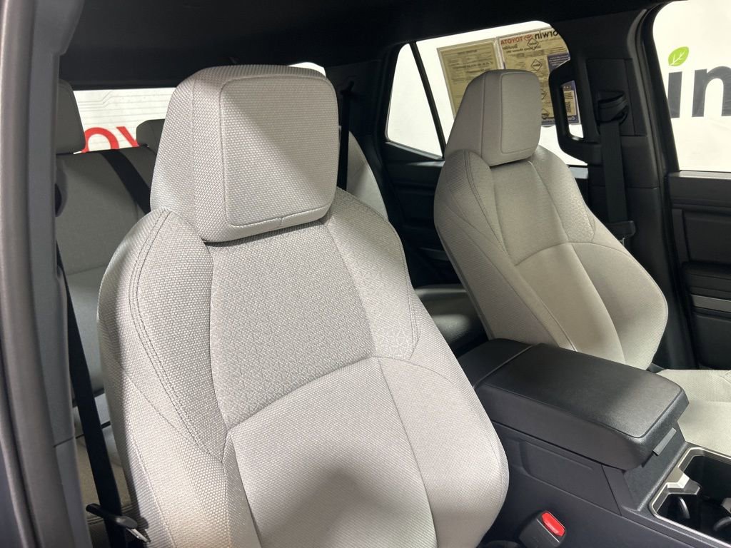 Used 2026 Toyota 4Runner SR5 image 14