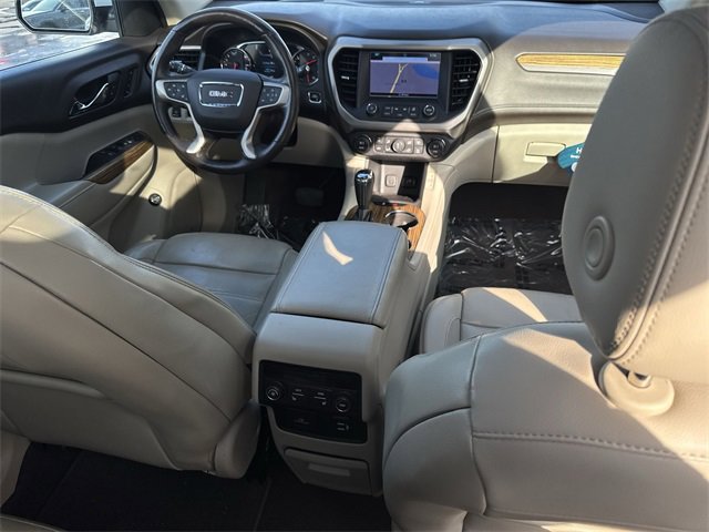 Certified 2017 GMC Acadia Denali w/ Technology Package image 30