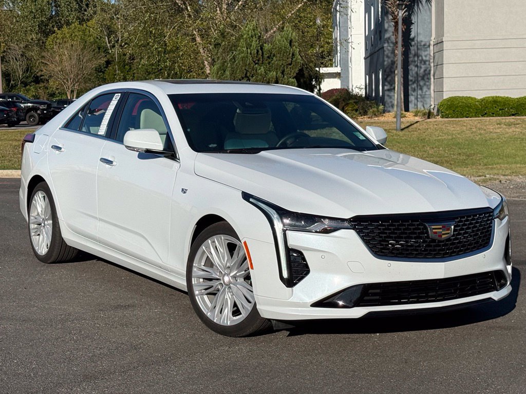 Used 2026 Cadillac CT4 Premium Luxury RWD image 4