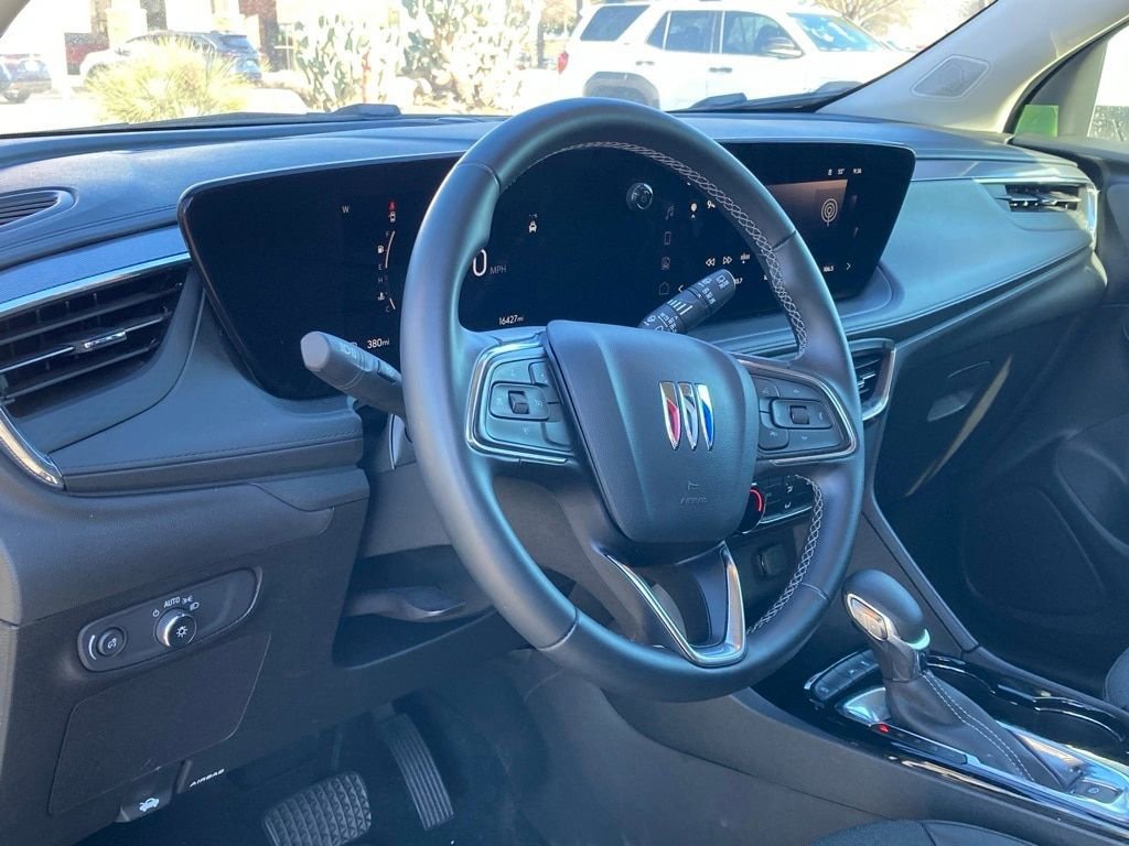 Used 2025 Buick Encore GX Preferred image 9