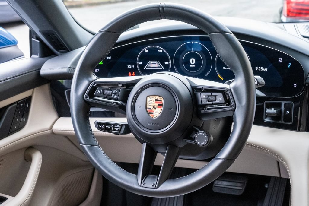 Used 2023 Porsche Taycan w/ Premium Package RWD image 30
