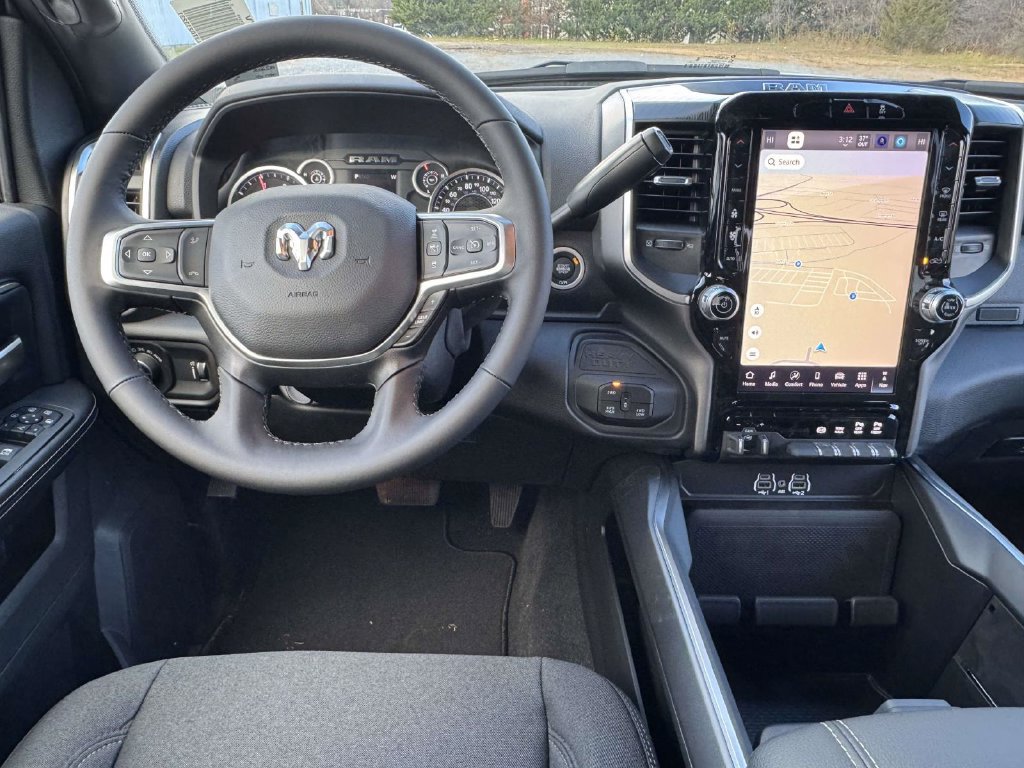 New 2026 RAM 2500 Big Horn AWD/4WD image 16