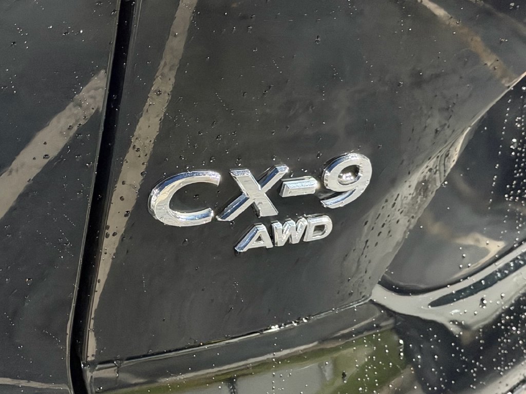 Used 2023 MAZDA CX-9 Touring Plus AWD/4WD image 14