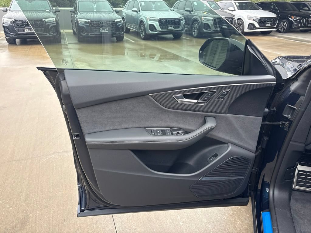 New 2026 Audi SQ8 Prestige AWD/4WD image 9