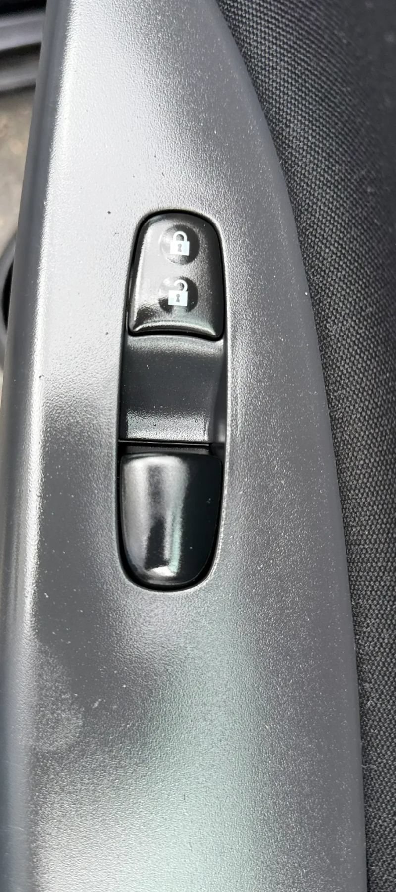 Used 2017 Nissan Sentra SV FWD image 33