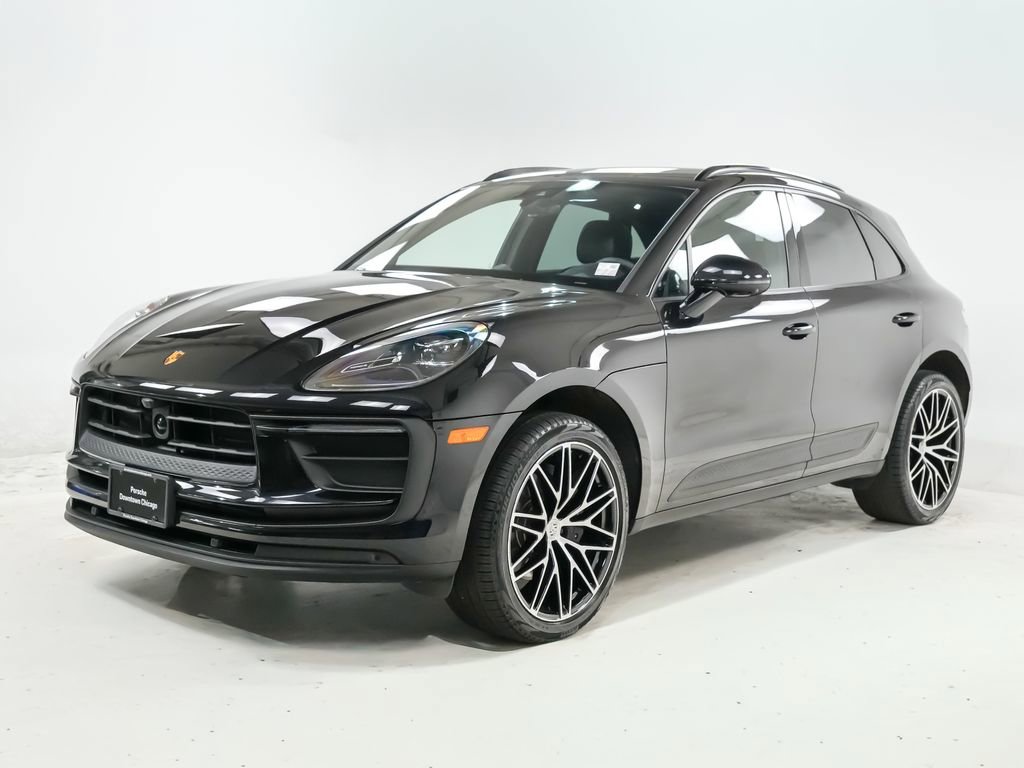 Used 2026 Porsche Macan AWD/4WD image 1