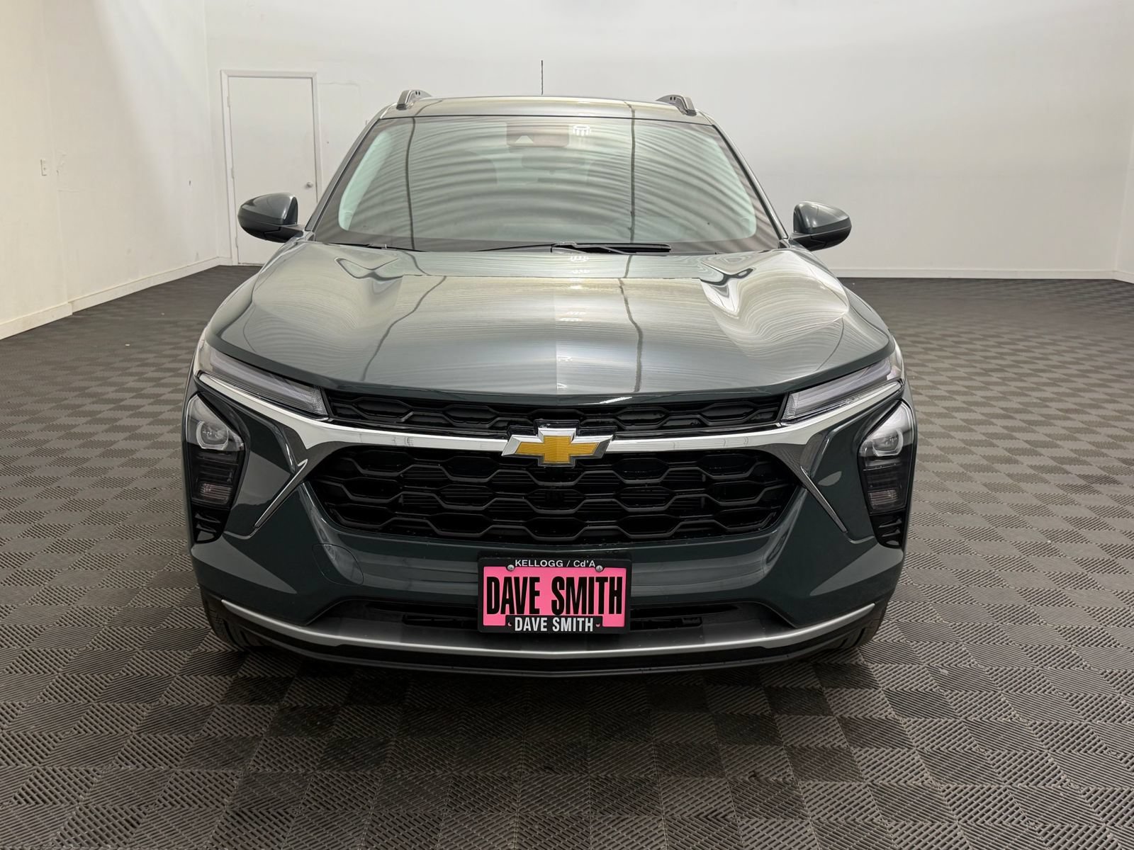 New 2026 Chevrolet Trax LT w/ Driver Confidence Package FWD image 6