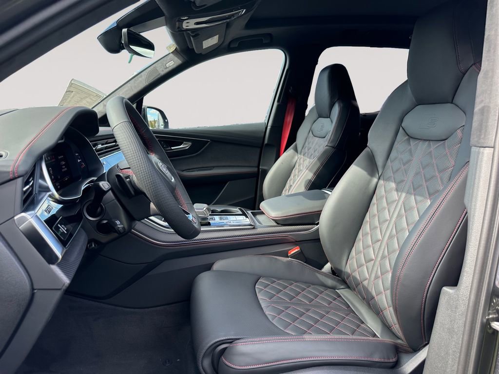 New 2026 Audi SQ7 Prestige image 9