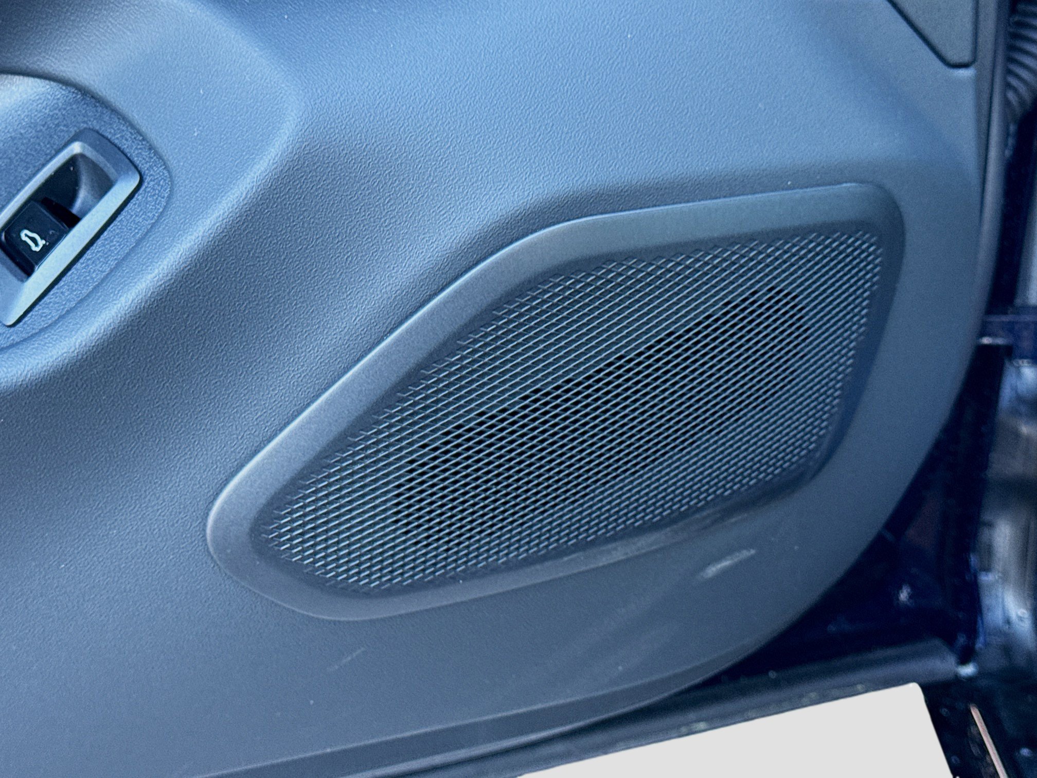 New 2026 BMW 540i xDrive w/ Executive Package image 24