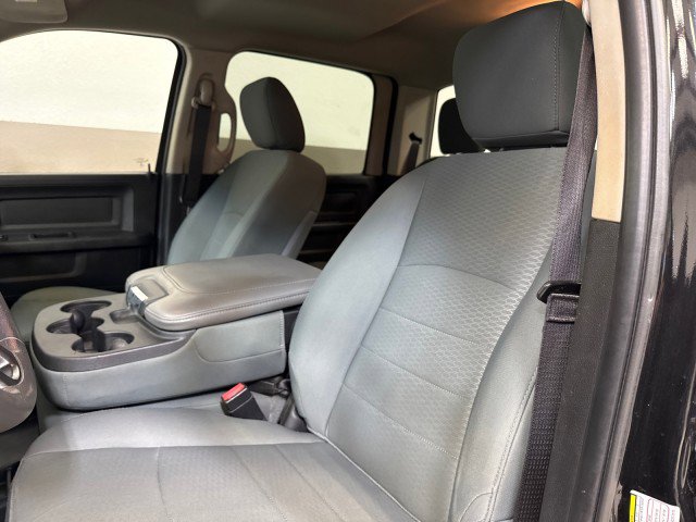 Used 2018 RAM 2500 Tradesman w/ Chrome Appearance Group image 16