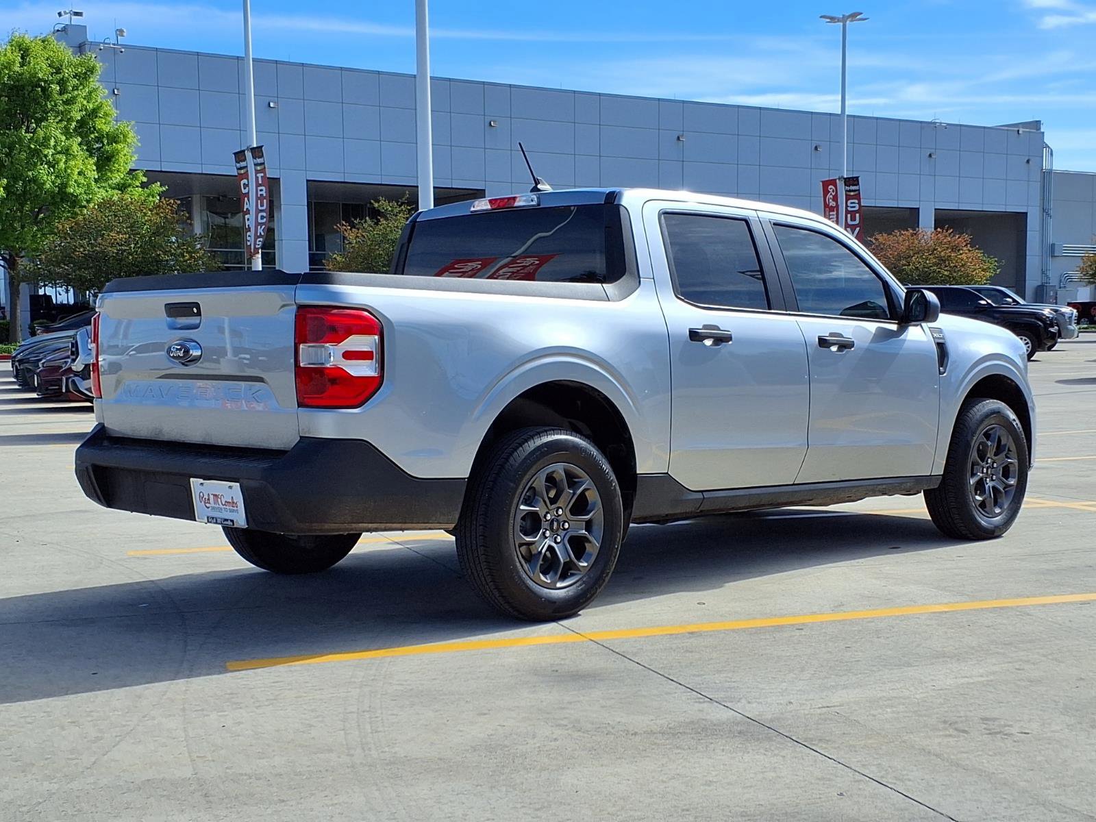 Used 2024 Ford Maverick XLT FWD image 5