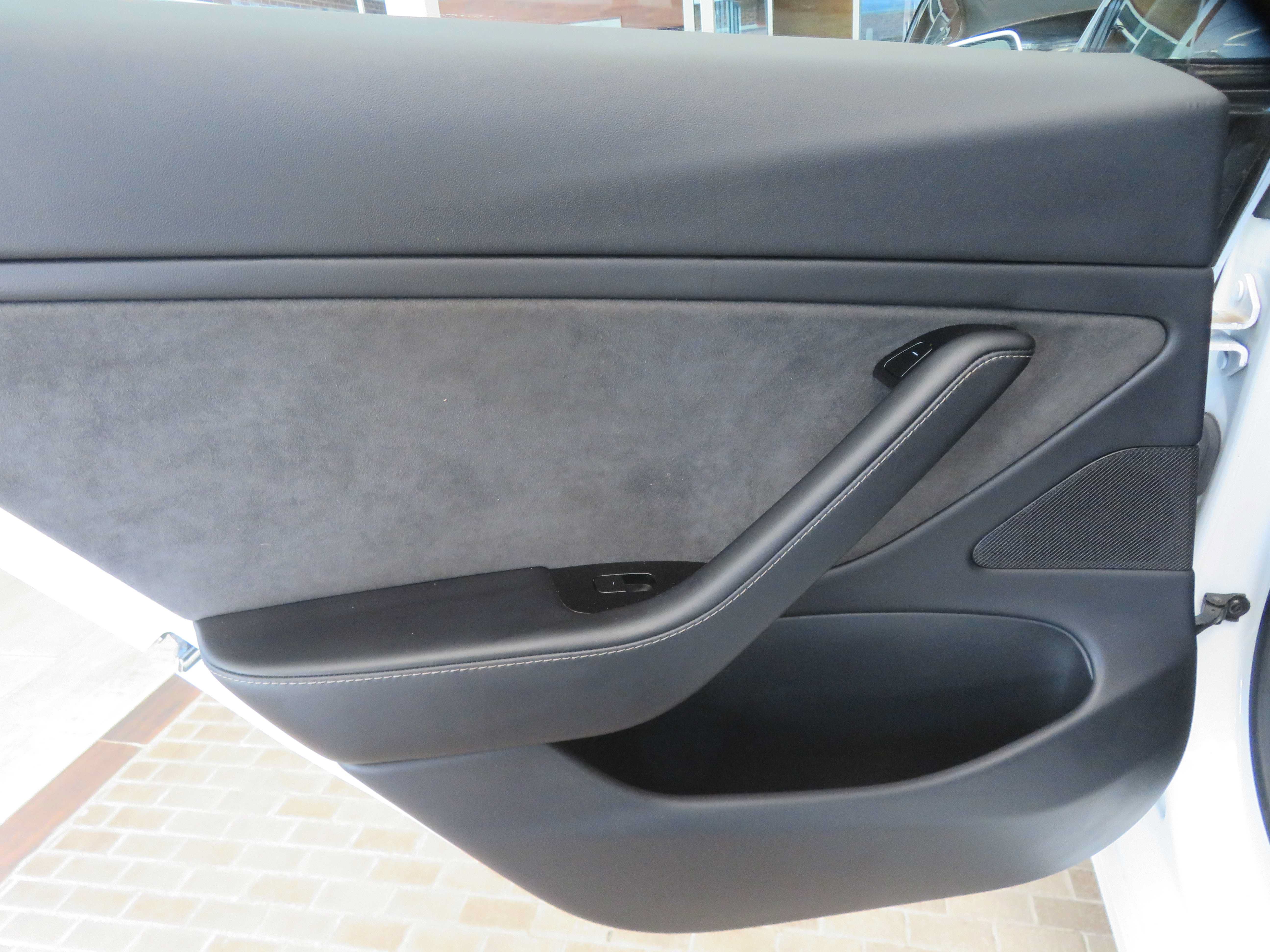 Used 2018 Tesla Model 3 Long Range AWD/4WD image 18